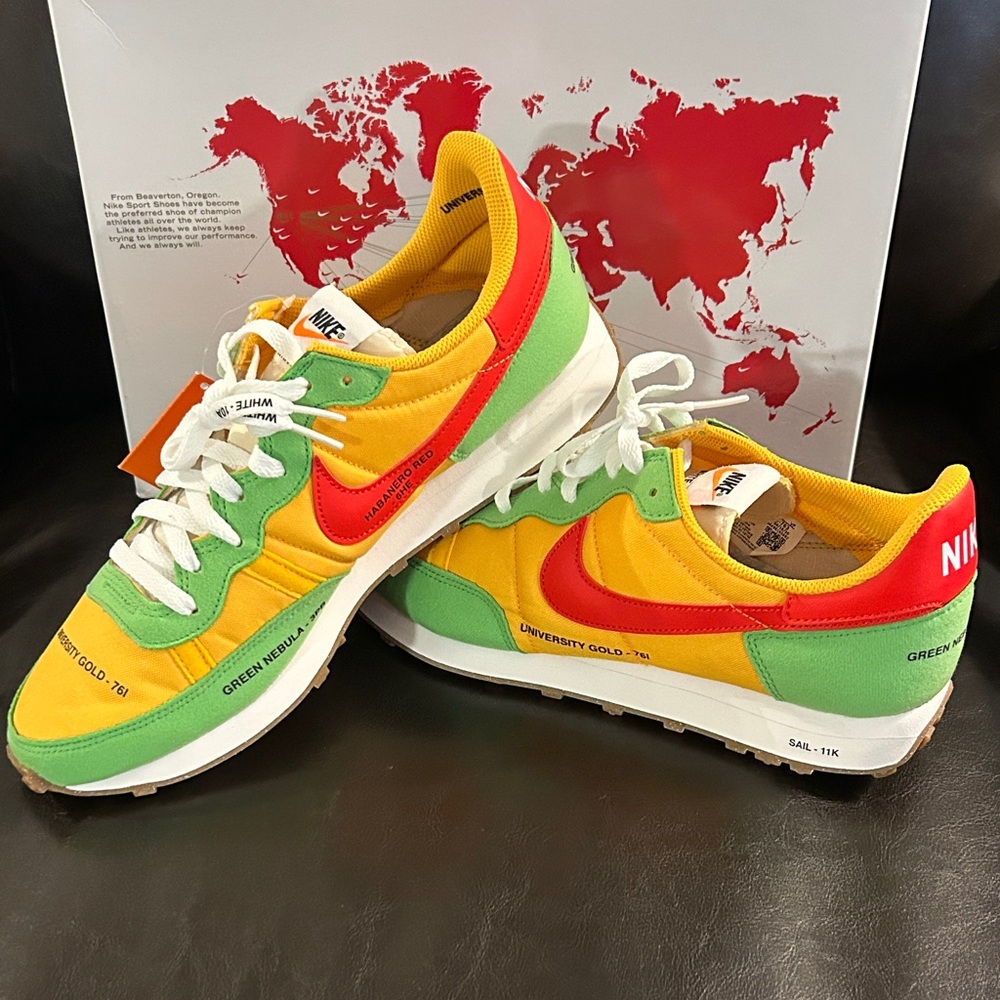 Nike Challenger OG ‘University Gold’ CZ9072-763 Size 10 NEW